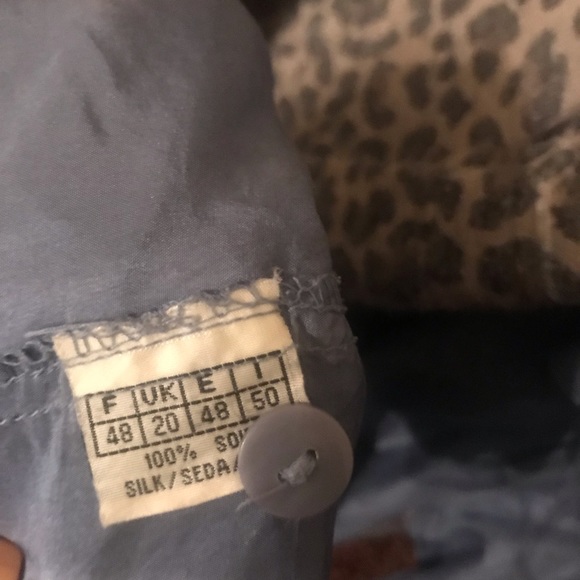 VINTAGE FRENCH SILK! Chic Baby Blue, Vintage, French, Silk Blouse. - Picture 7 of 8